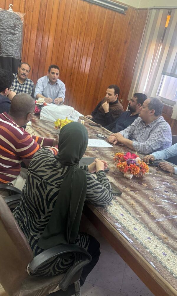 668722368 122261141714177925 8175601882548022729 n 600x1000